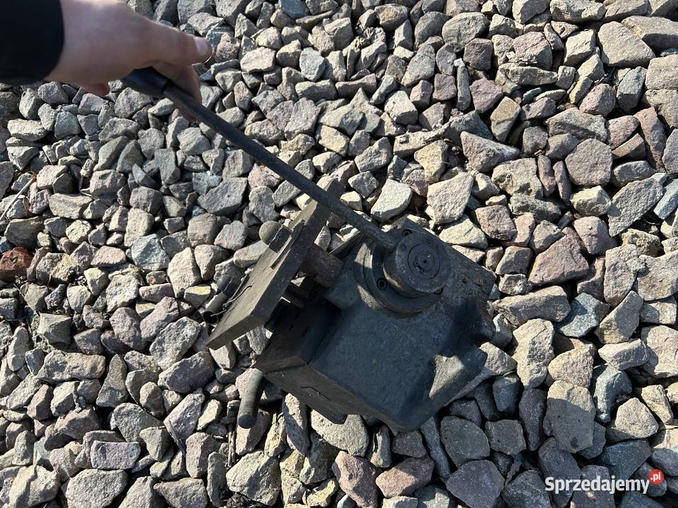 uchwyt mocujący tokarka frezarka do wiercenia Kraków sprzedam