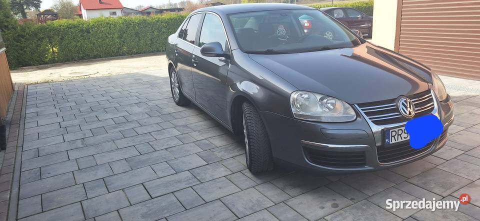 Jetta 19 tdi 105 DSG bez rdzy czujnik deszczu