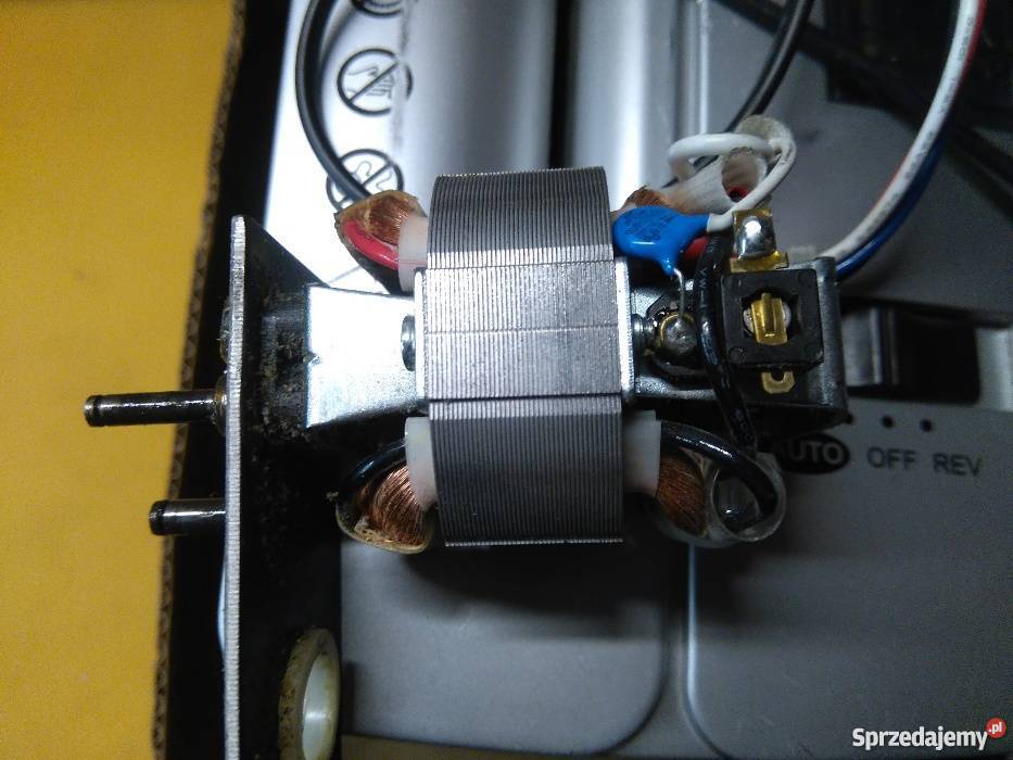 Silnik elektryczny 230v z niszczarki Jaworzno