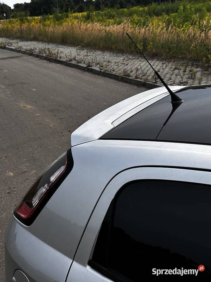 FIAT PUNTO 12 8v 69 2013r Myszków