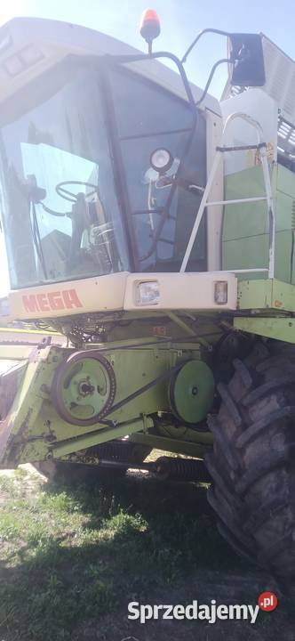 Claas Mega 208