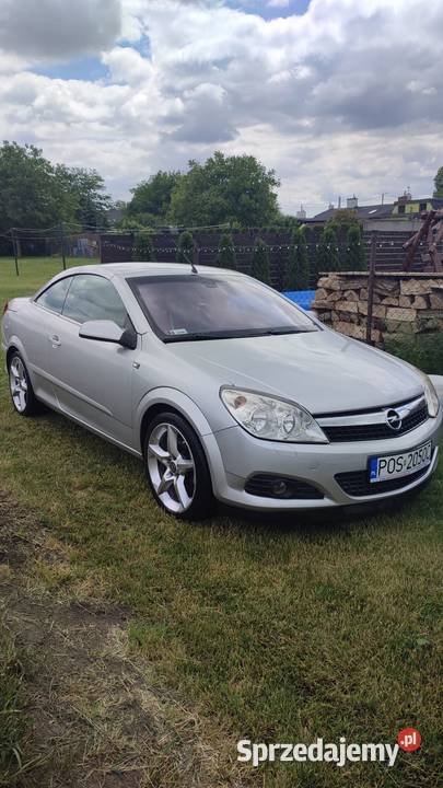 Astra GTC cabrio 19 150 Niski przebieg Full szyberdach Poznań sprzedam