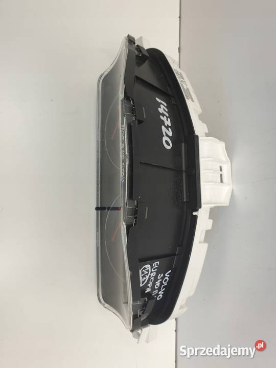 Volvo V50 18 16v LICZNIK ZEGARY europa 31254775 osobowe Chełm