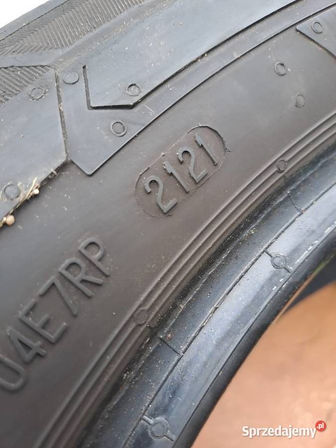 Opony zimowe 2255517C Continental vanContact 17cale Samochodowe Czarna Woda