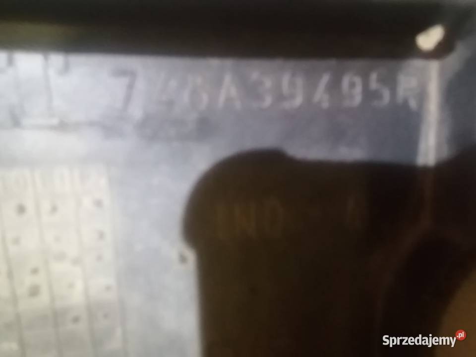 osłona podłogi podwozia lewa 748A39495R Renault Piotrków Trybunalski