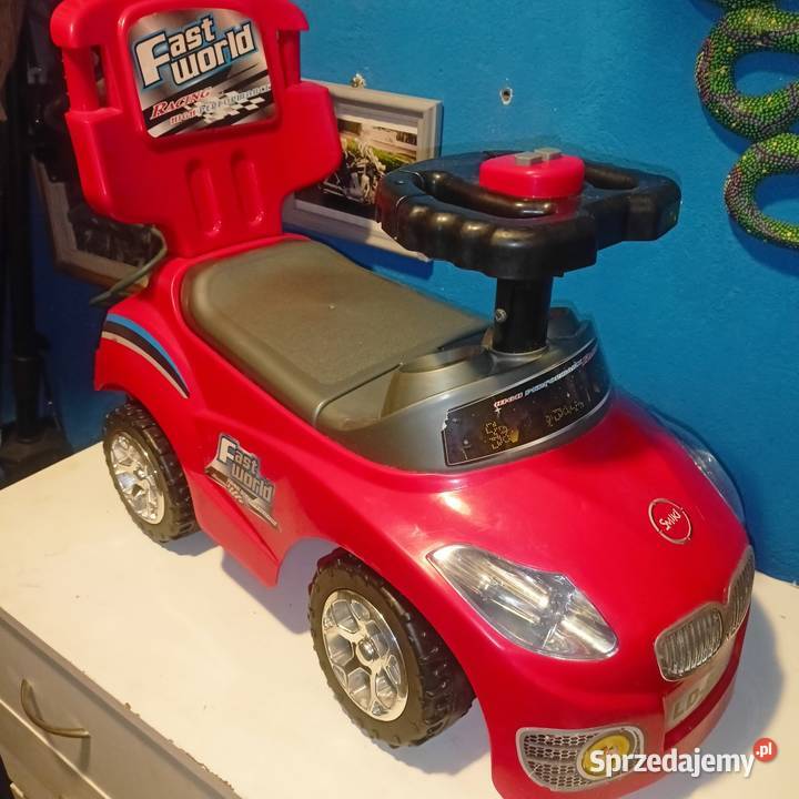 FOTEL DZIECKA DO POKOJU DZIECIĘCEGO autko Ropczyce