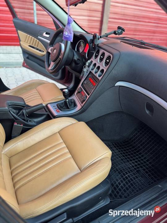 Alfa Romeo 19 jtd Doinwestowana Rude skóry Rok produkcji 2008 Warszawa