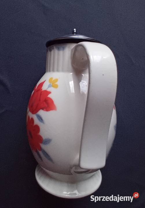 Fajansowy dzbanek z metalową przykrywką Niemcy Koźminek