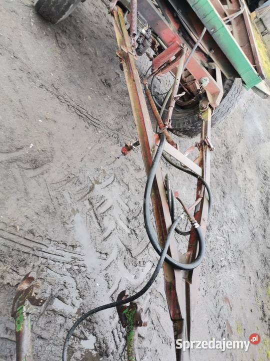 Przyczepa rolnicza 3 str wywrot 8 t Maszyny rolnicze sprzedam