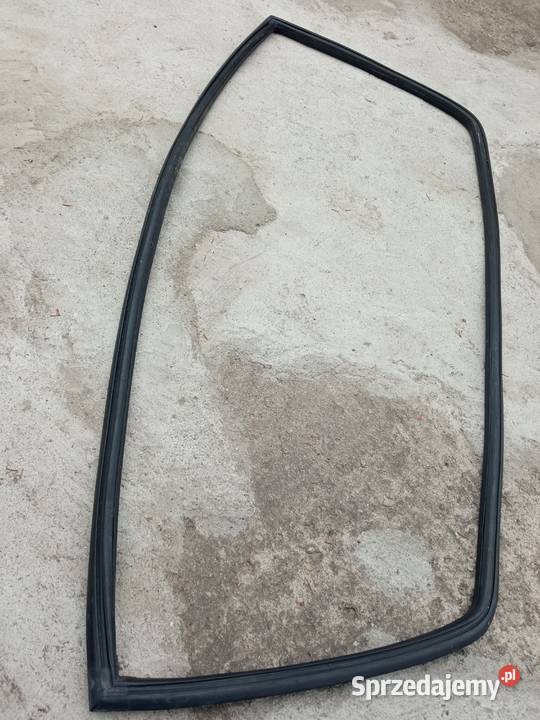 Nowa uszczelka pod klin Fiat 125p Ryki