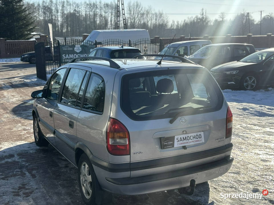 Opel Zafira Zarejestrowany Klima 7mio osobowy A Sade Budy