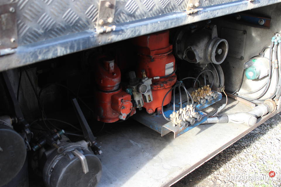 Autocysterna do przewozu i dystrybucji paliw Nowa Dęba