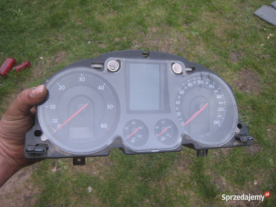 Zegary liczniki diesel Volkswagen Passat B6 05 osobowe Kraków sprzedam