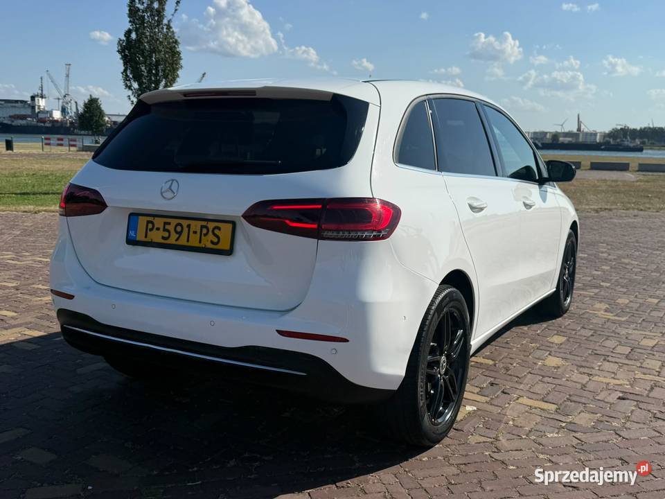 MercedesBenz B 200 d DCT automat 2022r 96 18 Klasa B