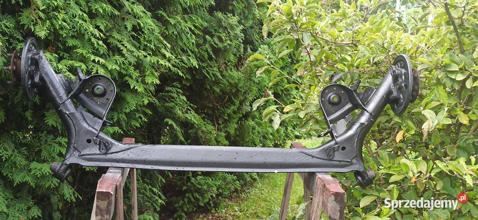 Honda Civic VIII 20062011tylna belka Brzeszcze