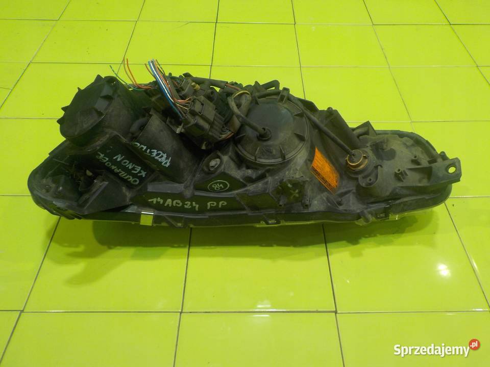 OUTLANDER II LIFT 22 DID 11r 5D lampa prawa osobowe sprzedam