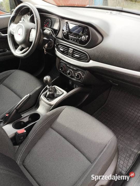 Fiat tipo 14 benzyna 2018 polski salon centralny zamek śląskie Rybnik sprzedam