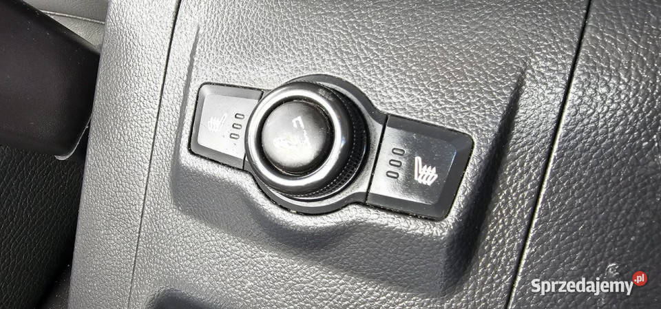 Opel Antara 159 PRZEBIEG Salon 20 DIESEL 4x4 nieuszkodzony Świdnica sprzedam