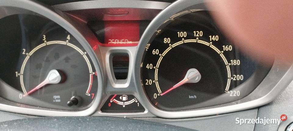 Do sprzedania Ford Fiesta mk7 zadbany klimatyzacja Górzyn