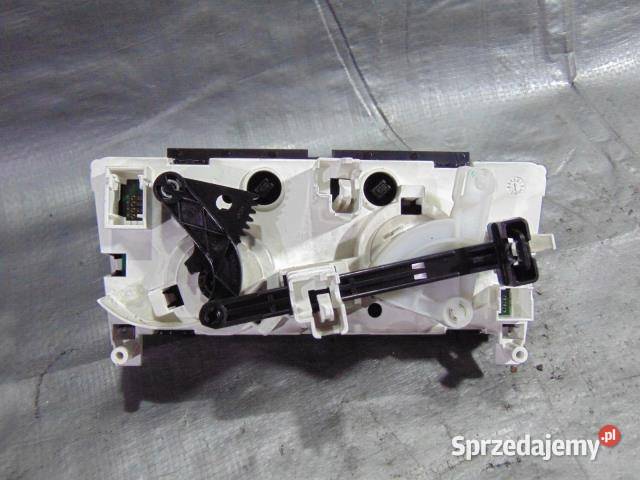 PANEL STEROWANIA KLIMATYZACJĄ PEUGEOT 308