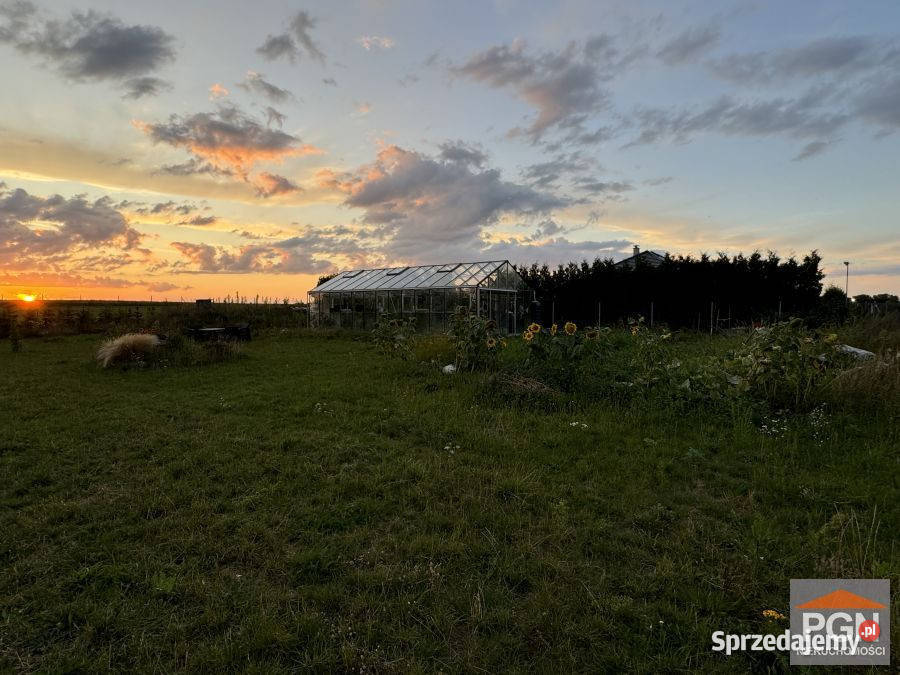 sprzedaży domu wolnostojącego 250m2 zachodniopomorskie Chrząszczewo