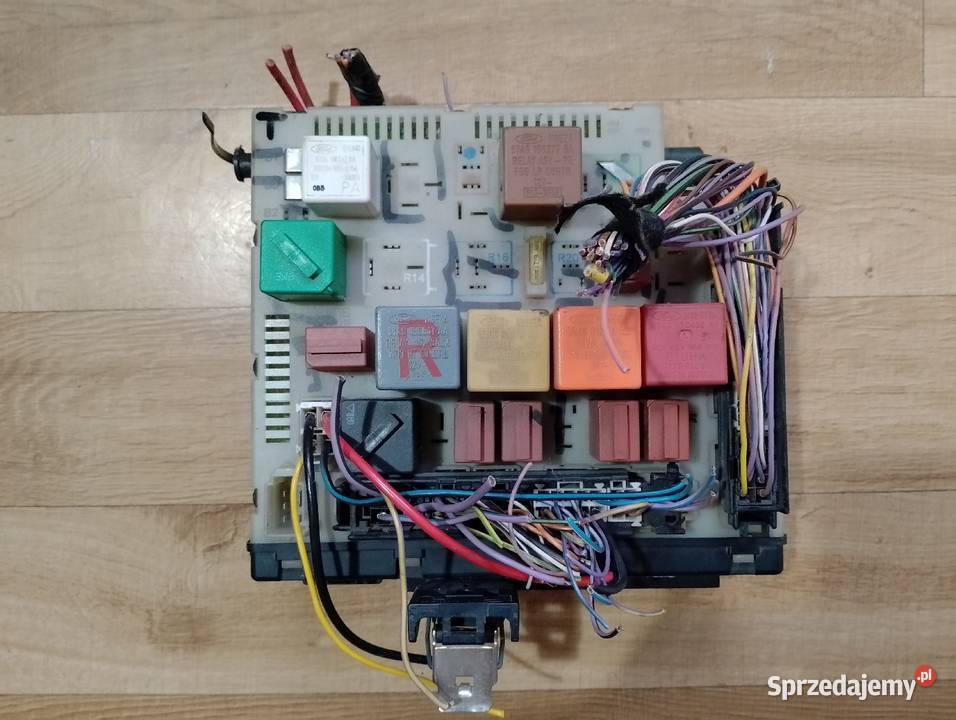 FORD ESCORT SKRZYNKA BEZPIECZNIKÓW 97AG14A073ED Wrocław