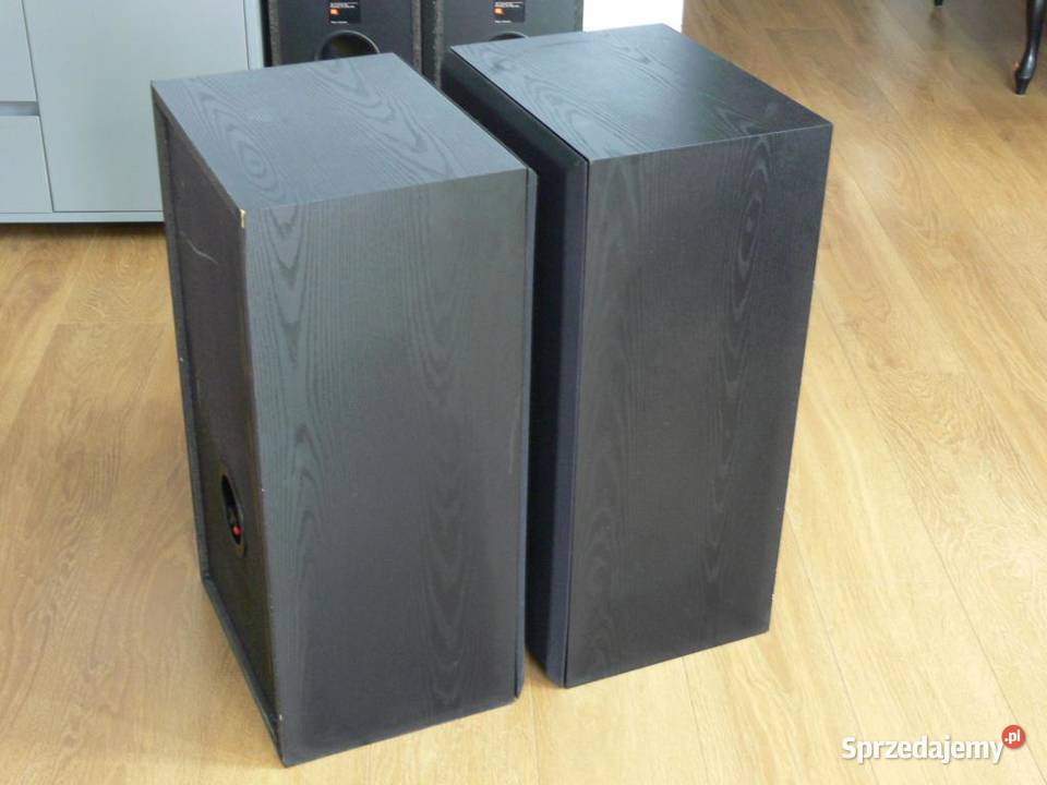 Kolumny Acoustic Studio Monitor serii 3311 Jasło