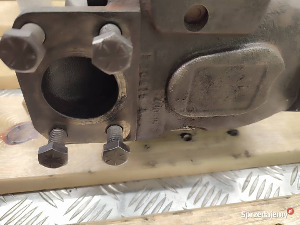 Pompa hydrauliczna 7986491 HOLLAND LM 735 Wilkowo
