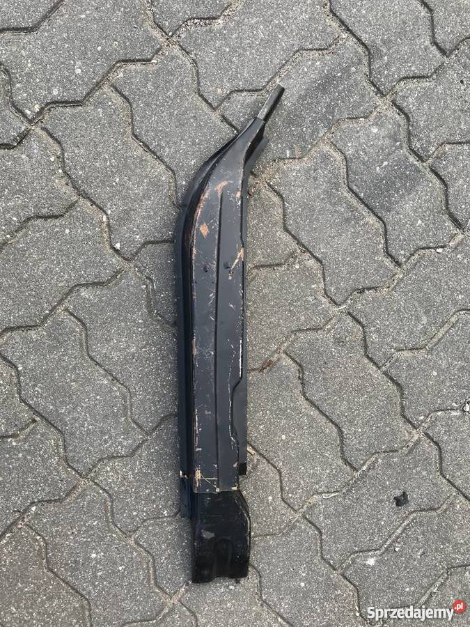 Poszycie Słupka przedniego lewegoprawego LADA osobowe Białystok