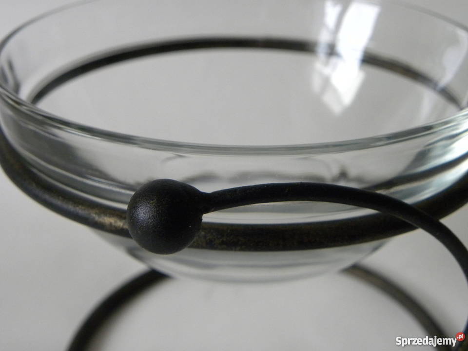 Patera mała cukiernica misa na metalowej