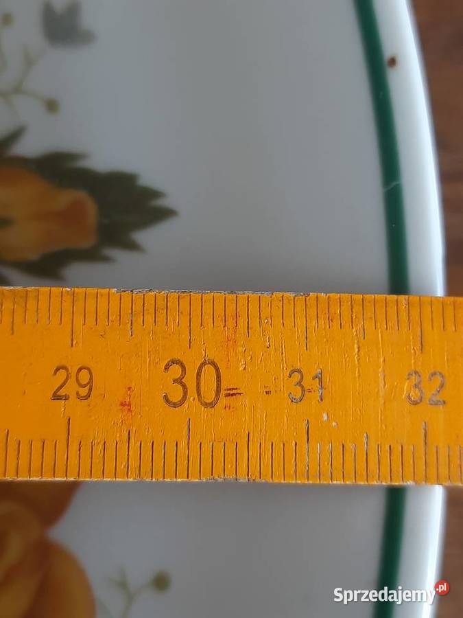 Ceramika Włocławek duży talerz w herbaciane róże