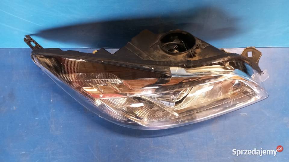 LAMPA PRAWY PRZÓD EU XENON 13226793 OPEL osobowe Nowy Tomyśl