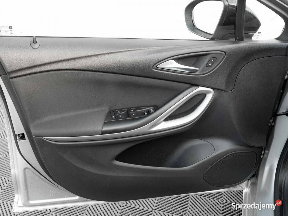 Opel Astra GD248YV12 T Edition 2 stref klima pomorskie Pępowo