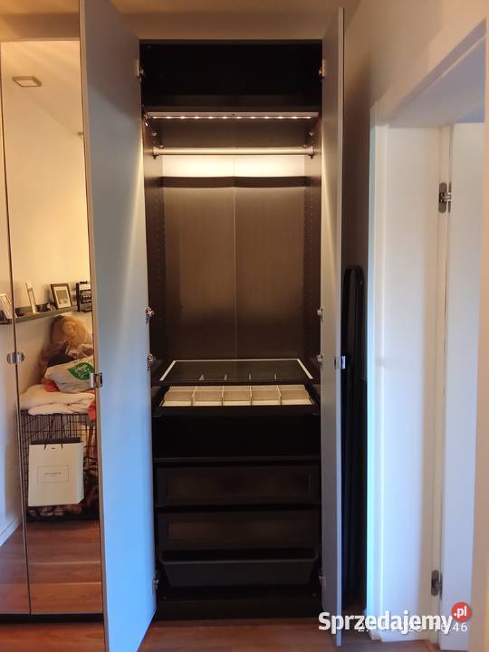 Syndyk sprzeda Szafa IKEA PAX z akcesoriami Wejherowo