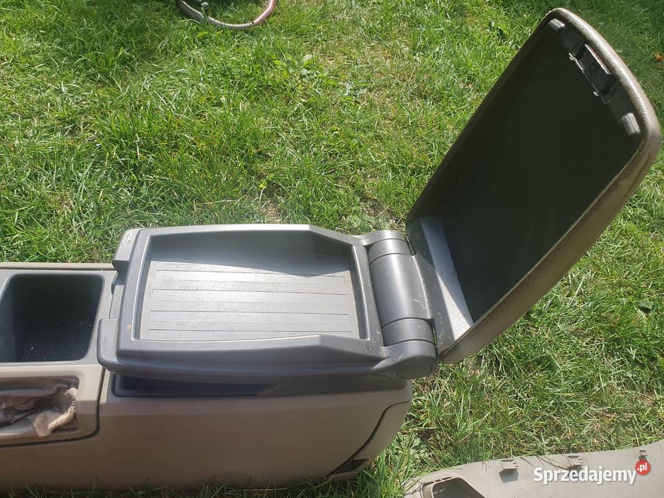Tunel środkowy Volvo v70 II OAK Kraków