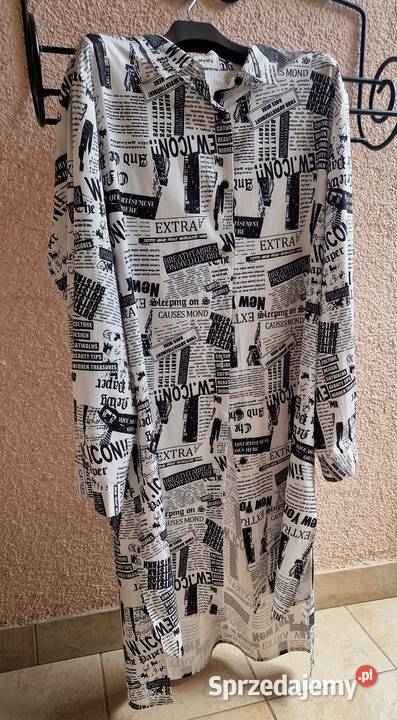 Oryginalny cienki płaszczyk z nadrukiem marka Lublin