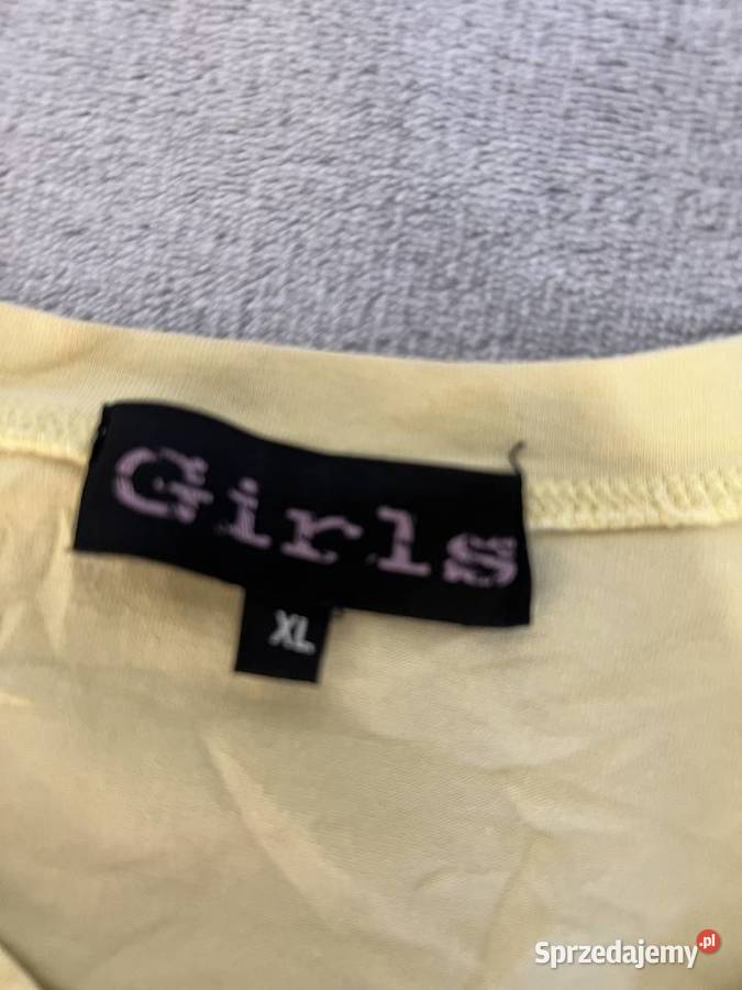 Tshirt koszulka bluzka z krótkim rękawem w sprzedam