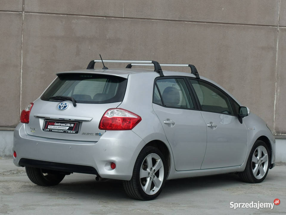 Toyota Auris 18 HybrydaKsenonPółskóryKamera klimatyzacja Lublin