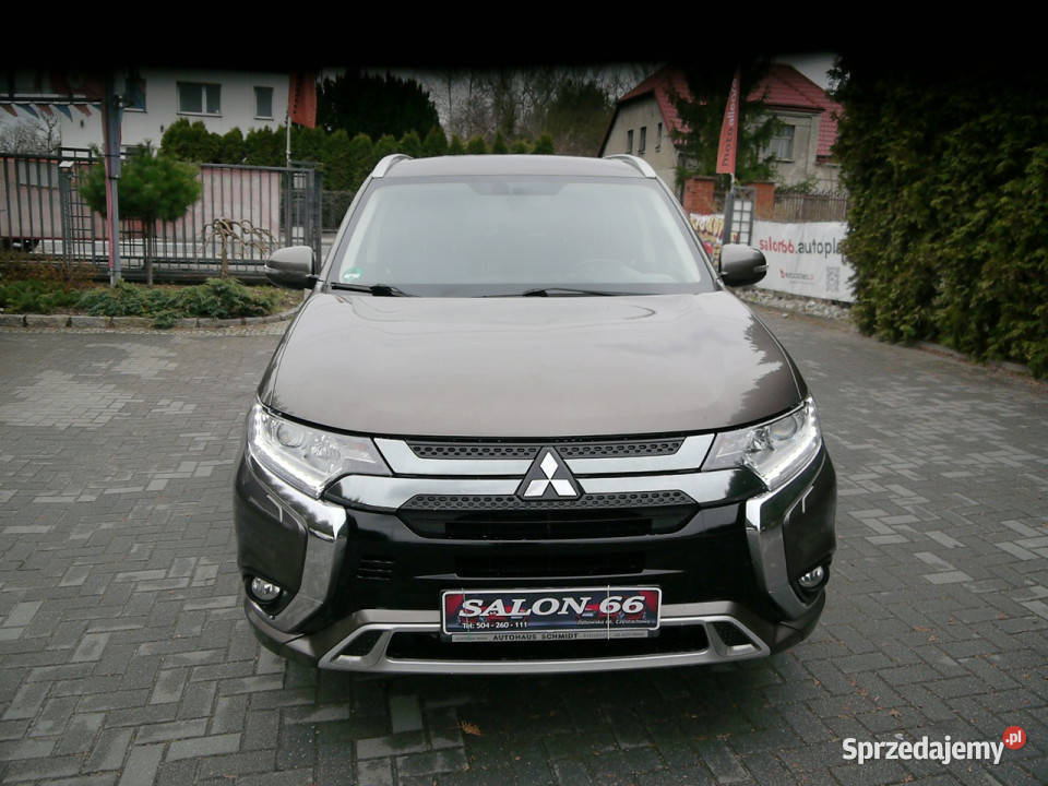 Mitsubishi Outlander 24 Hybrid 4x4 Led Stan