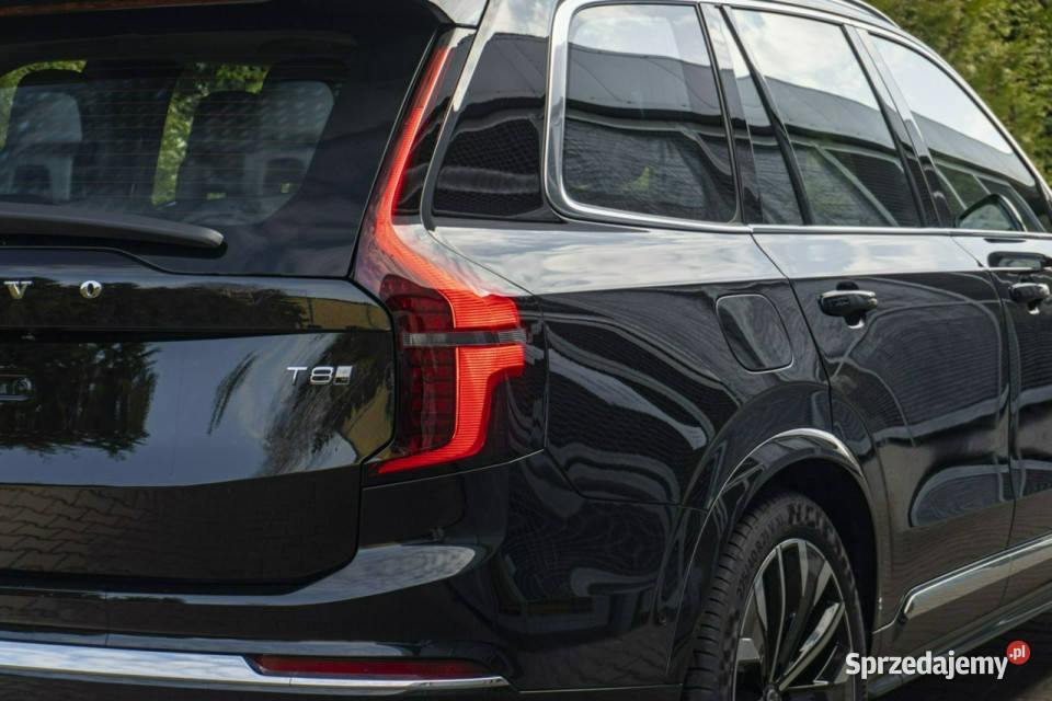 Volvo XC 90 Ultra Bright T8 AWD Plugin hybrid światła do jazdy dziennej