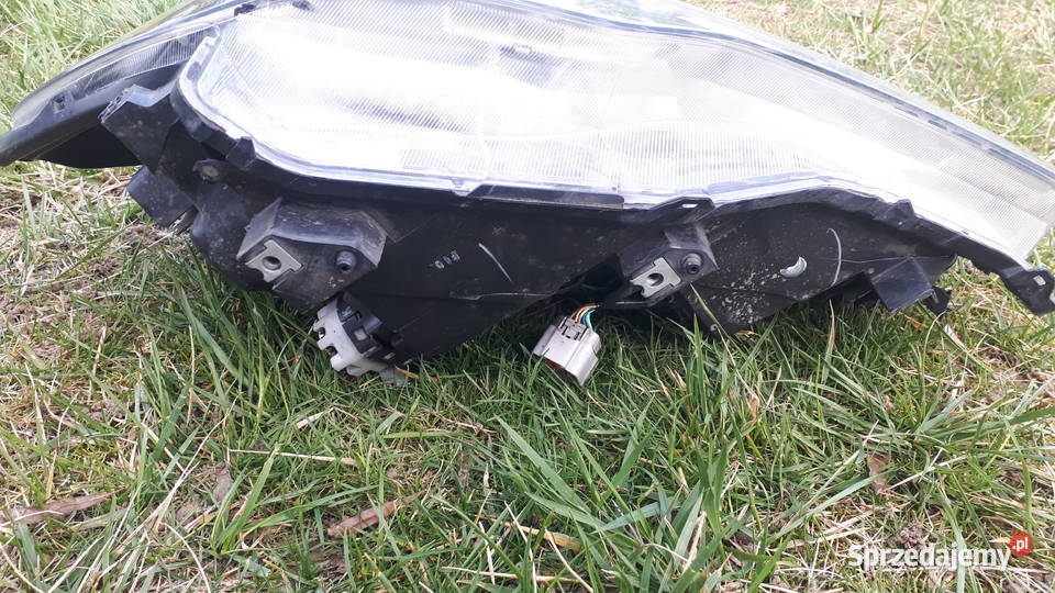 Lampa prawy przód Suzuki SX4 scross 2020 r mazowieckie Karczew