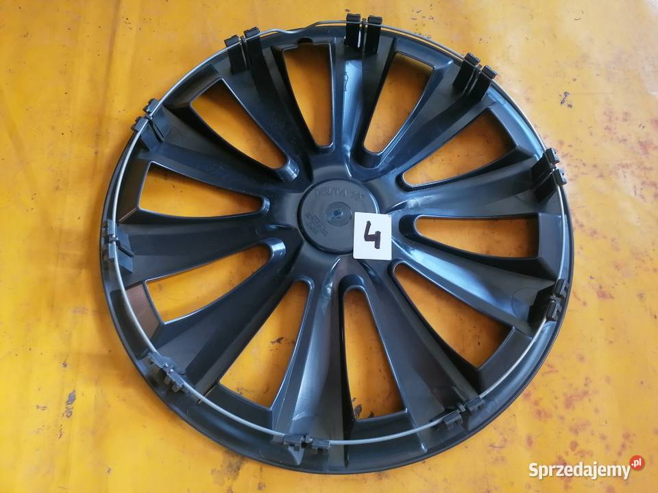 kołpaki 16czarne Delta komplet 4 osobowe Piotrków Trybunalski