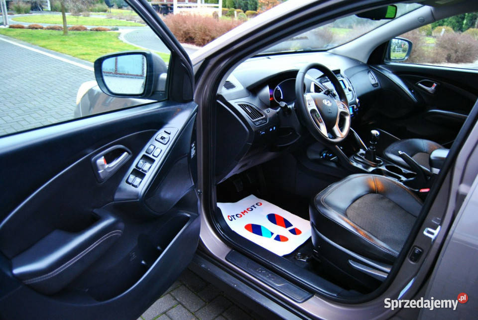 Hyundai ix35 REJ Pół skóra grzana Klimatronik ESP Modliborzyce sprzedam