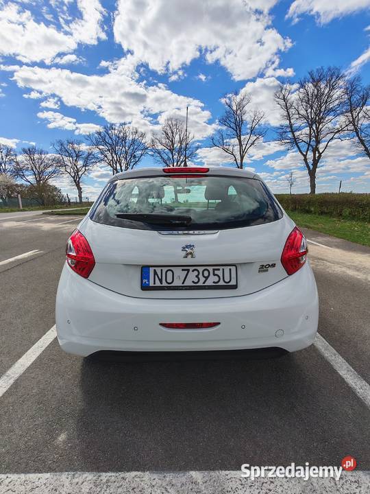 Peugeot 208 Led Tablet Rok produkcji 2014 warmińsko-mazurskie Olsztyn