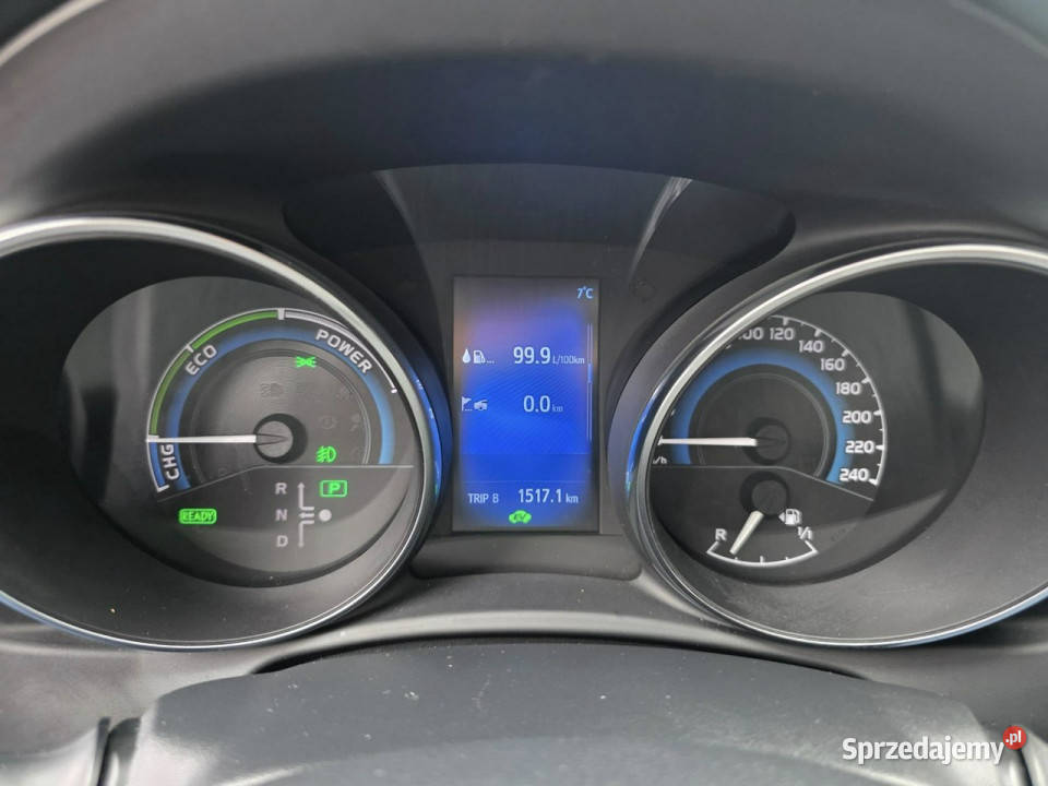 Toyota Auris 18 Hybryda 136 Automat Kamera pomorskie