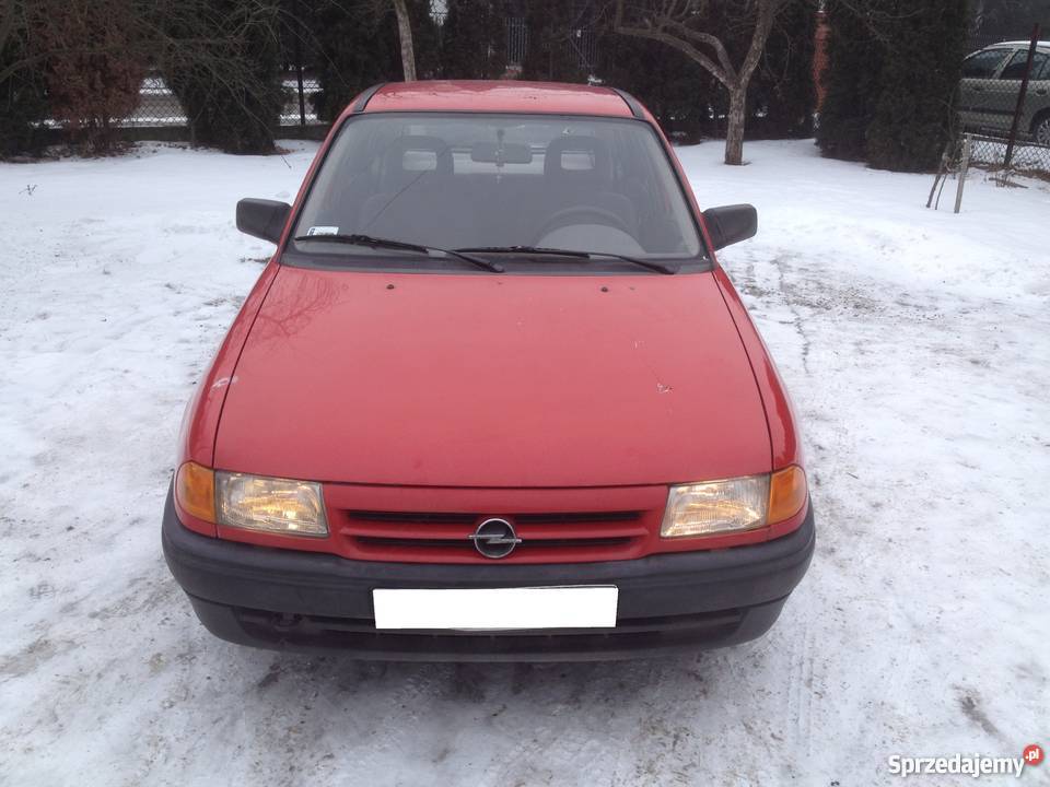 OKAZJAOpel Astra f 14 8v z 1992 rWspomaganie garażowany Marki sprzedam
