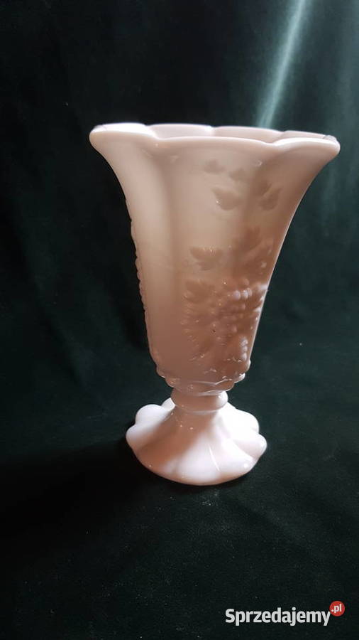 Westmoreland sygnowany wazonik że szkła latino Porcelana i szkło Myszków sprzedam