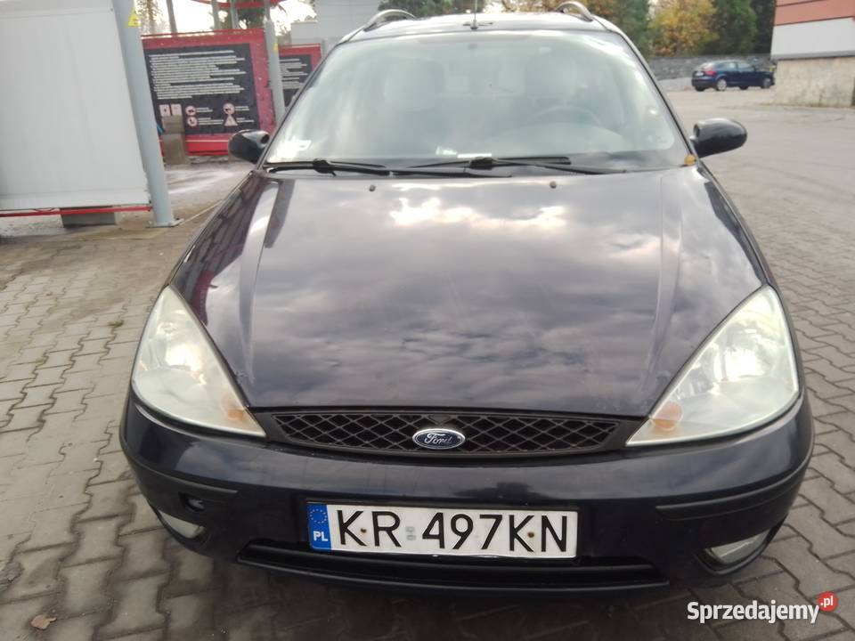 Ford Focus 1 benzyna 200(4-5)