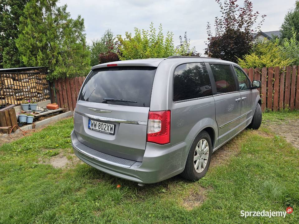 Chrysler Town country 36 lpg 2016r Emilia