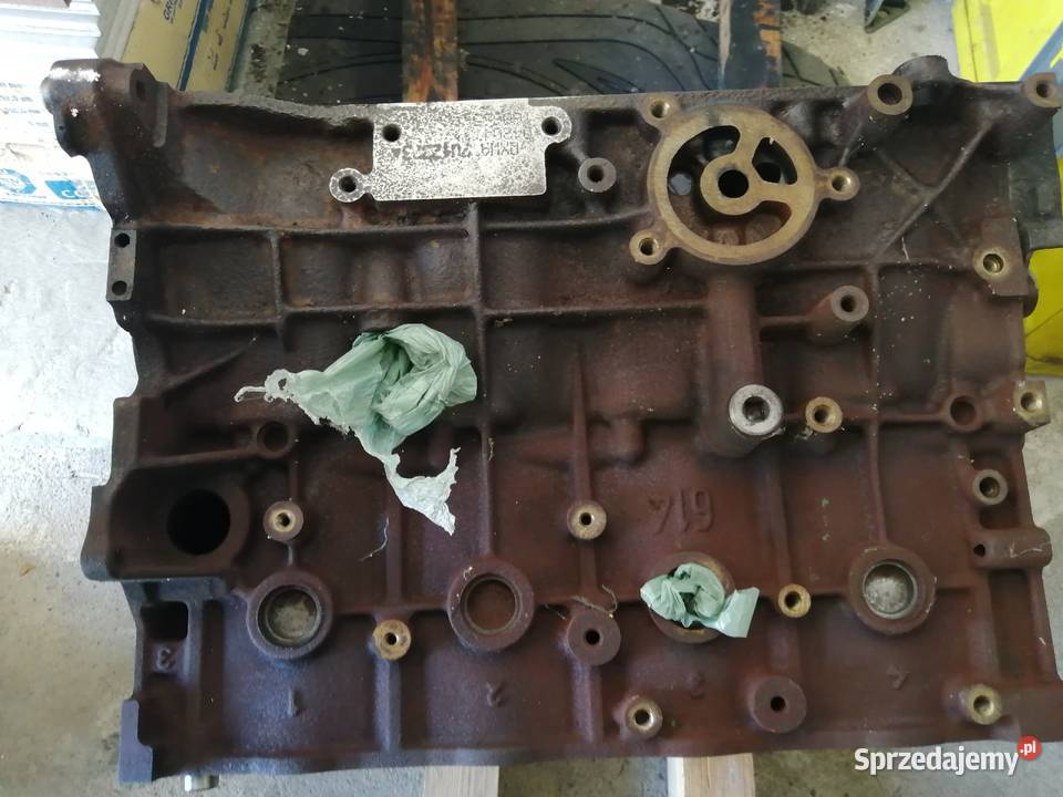 Sprzedam części do silnika 20 cdti ford galaxy Blok silnika Żarki